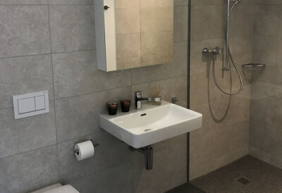 Wohnung Badezimmer Dusche