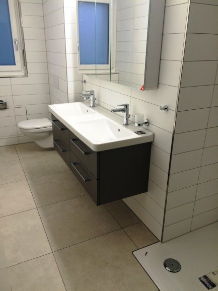 Haus Innenansicht Badezimmer